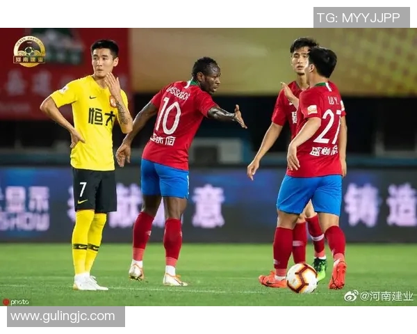 足球明星赛卡卡领衔众星云集激情对决展现足球魅力与友谊精神